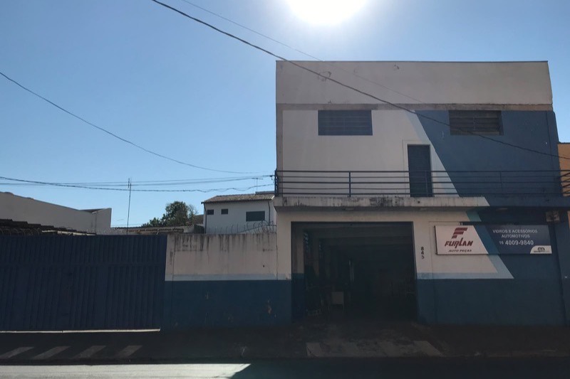 Fachada da Furlan Auto Vidros na Av. Barão do Bananal, 845, Ribeirão Preto